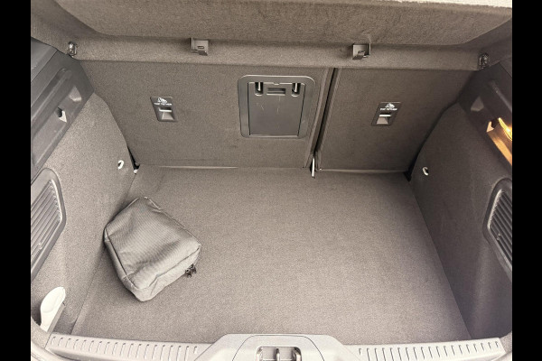 Ford Focus 1.0 EcoBoost Hybrid ST Line Style WINTER PACKAGE | TREKHAAK AFNEEMBAAR | NL AUTO |