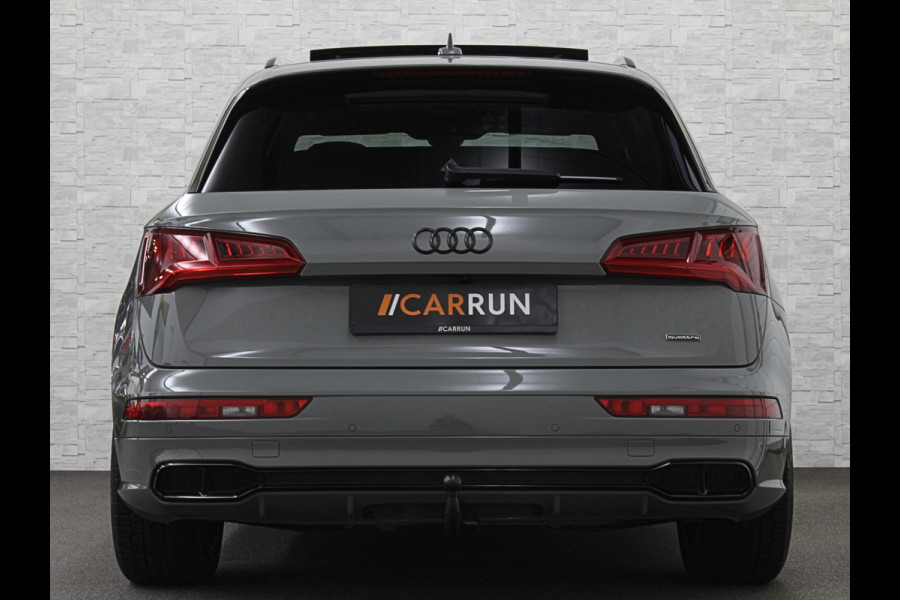 Audi Q5 55 367pk S Competition | Luchtvering | ACC | 360 Camera | B&O | Headup | Lane & Side Assist | RS Ruitpatroon leder | Panoramadak | Afnb. Trekhaak | Autom. Parkeerfunctie | Sportstoelen | Bovag garantie! | Quantum Grau | 12-2019.
