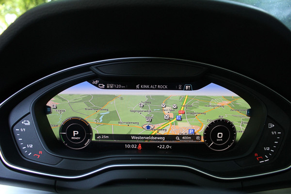 Audi Q5 55 367pk S Competition | Luchtvering | ACC | 360 Camera | B&O | Headup | Lane & Side Assist | RS Ruitpatroon leder | Panoramadak | Afnb. Trekhaak | Autom. Parkeerfunctie | Sportstoelen | Bovag garantie! | Quantum Grau | 12-2019.