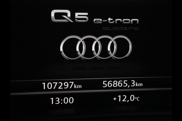 Audi Q5 55 367pk S Competition | Luchtvering | ACC | 360 Camera | B&O | Headup | Lane & Side Assist | RS Ruitpatroon leder | Panoramadak | Afnb. Trekhaak | Autom. Parkeerfunctie | Sportstoelen | Bovag garantie! | Quantum Grau | 12-2019.