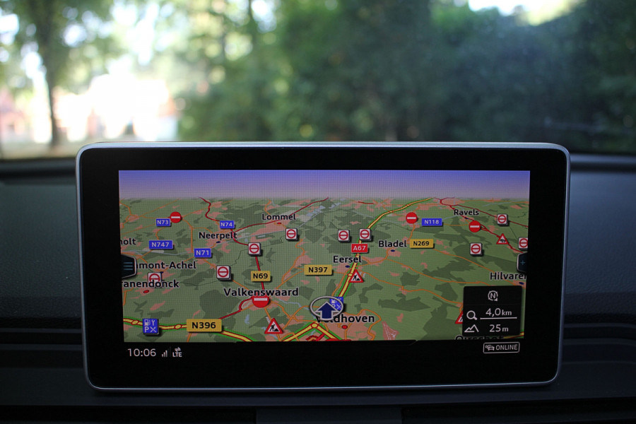 Audi Q5 55 367pk S Competition | Luchtvering | ACC | 360 Camera | B&O | Headup | Lane & Side Assist | RS Ruitpatroon leder | Panoramadak | Afnb. Trekhaak | Autom. Parkeerfunctie | Sportstoelen | Bovag garantie! | Quantum Grau | 12-2019.