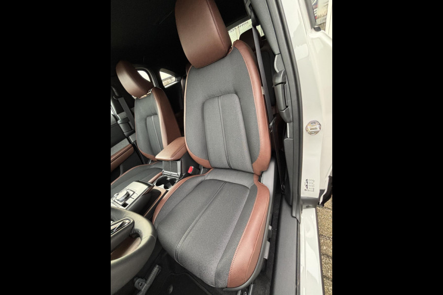 Mazda MX-30 e-SkyActiv R-EV 170 Advantage PHEV | 4-SEIZOENSBANDEN |