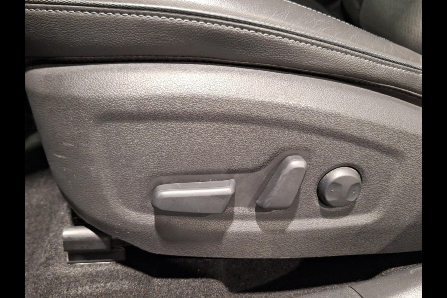 Hyundai Kona EV Premium 64 kWh