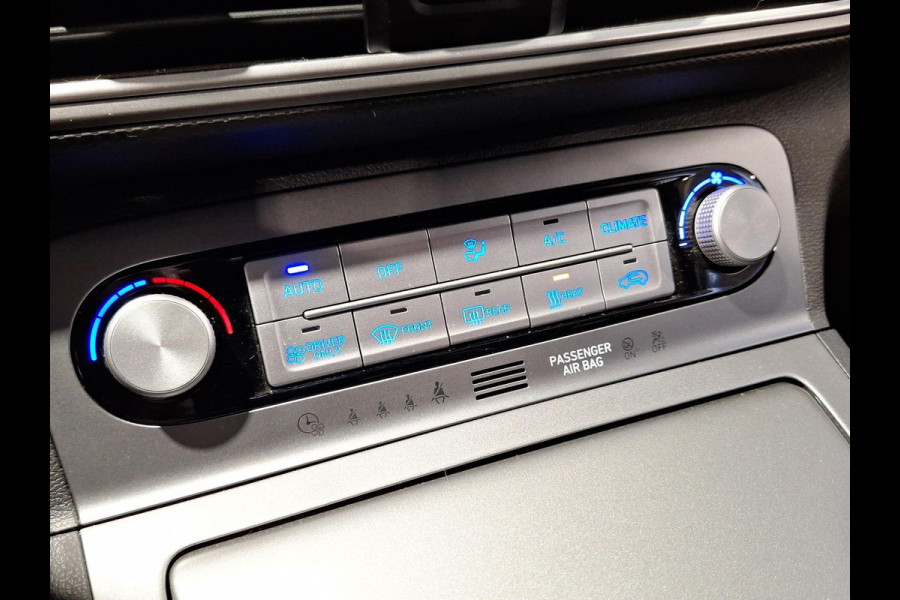 Hyundai Kona EV Premium 64 kWh