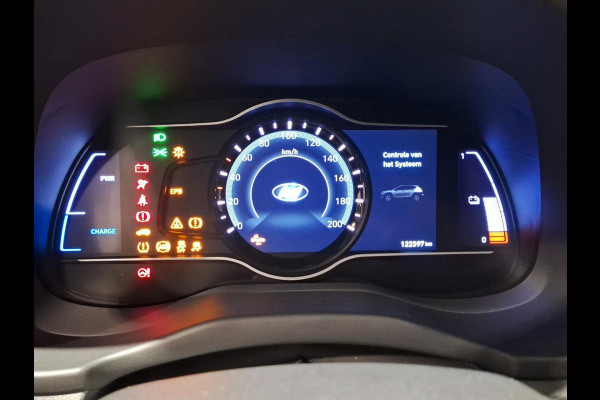 Hyundai Kona EV Premium 64 kWh