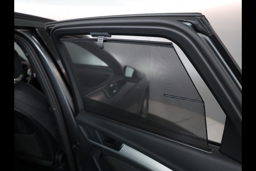 Audi Q5 50 TFSI e S-line Competition 299pk |  Panoramadak  | Wegklapbare trekhaak | B&O Audio | Parkeercamera | Adaptieve cruise contole | Verwarmbare voorstoelen
