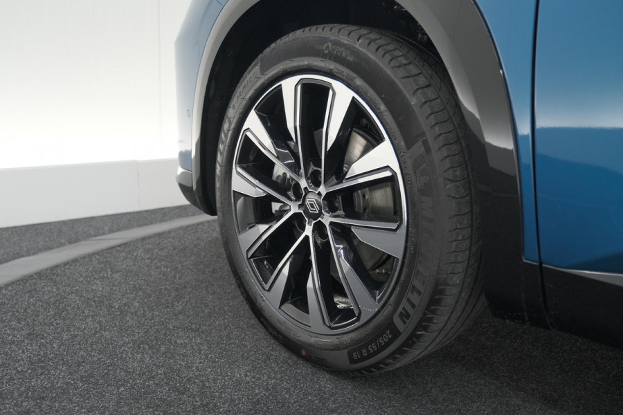 Renault Austral 1.2 E-Tech Full Hybrid 200 Techno | Nieuw Model | Pack Winter | Adaptieve Cruise Control | Camera