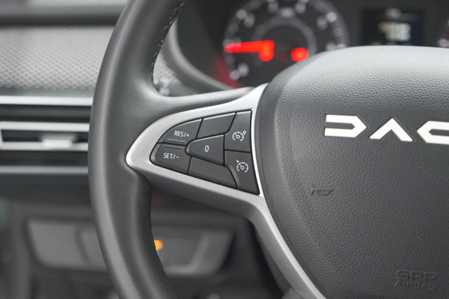 Dacia Jogger TCe 100 ECO-G LPG Expression | 7 Zitplaatsen | Camera | Dodehoekdetectie | Navigatie