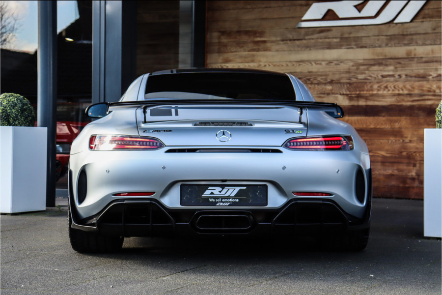 Mercedes-Benz AMG GTR 4.0 R PRO **Ceramic/Achterasbesturing/Full carbon**