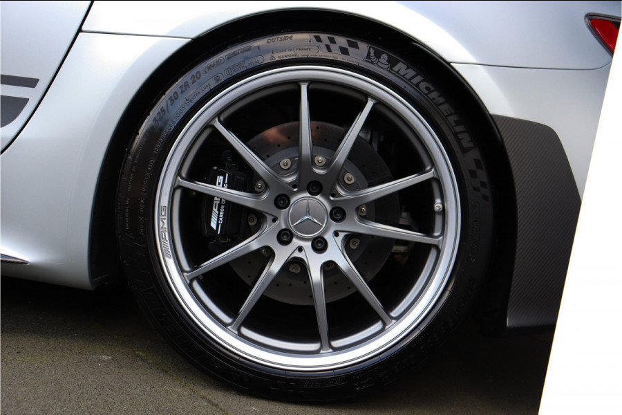 Mercedes-Benz AMG GTR 4.0 R PRO **Ceramic/Achterasbesturing/Full carbon**