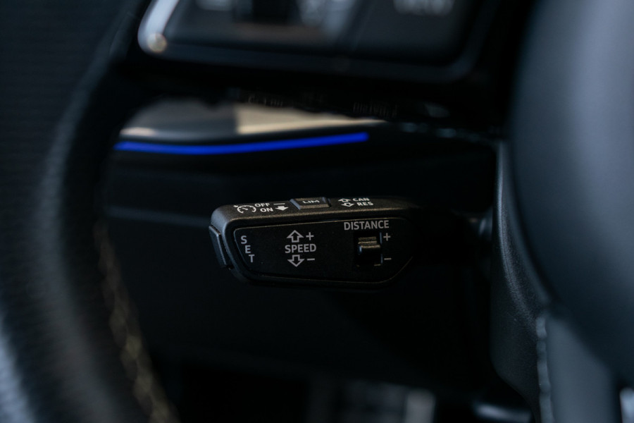 Audi A3 Sportback 30 TFSI S-Line Edition Blackline|Virtual|MMI Plus|Sound|LED|Sportstoelen|18"|Ambient|New service/apk