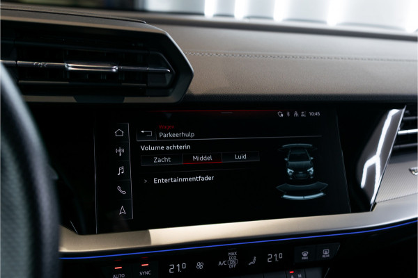 Audi A3 Sportback 30 TFSI S-Line Edition Blackline|Virtual|MMI Plus|Sound|LED|Sportstoelen|18"|Ambient|New service/apk