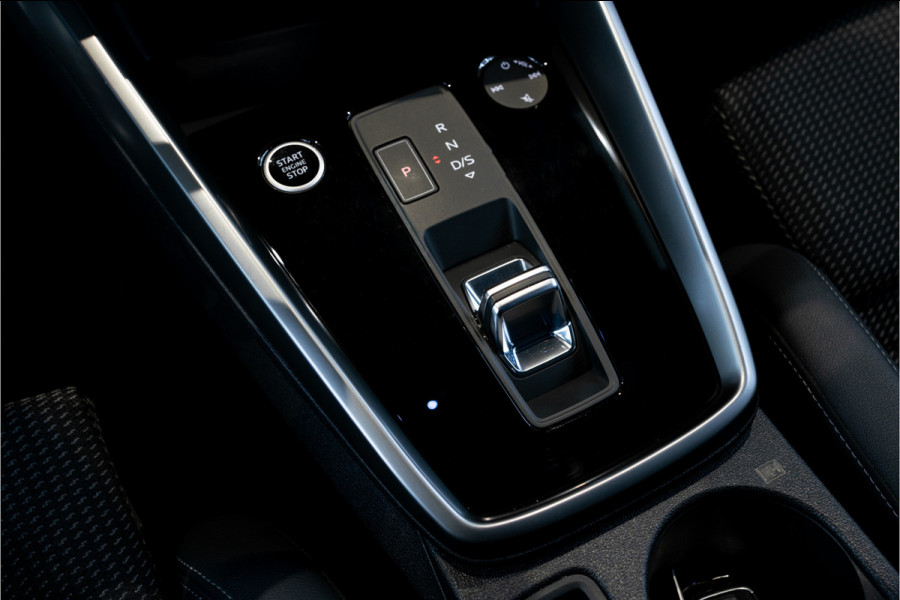 Audi A3 Sportback 30 TFSI S-Line Edition Blackline|Virtual|MMI Plus|Sound|LED|Sportstoelen|18"|Ambient|New service/apk