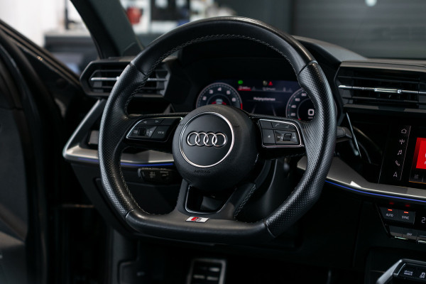 Audi A3 Sportback 30 TFSI S-Line Edition Blackline|Virtual|MMI Plus|Sound|LED|Sportstoelen|18"|Ambient|New service/apk