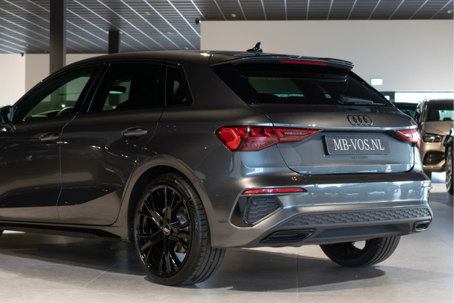 Audi A3 Sportback 30 TFSI S-Line Edition Blackline|Virtual|MMI Plus|Sound|LED|Sportstoelen|18"|Ambient|New service/apk