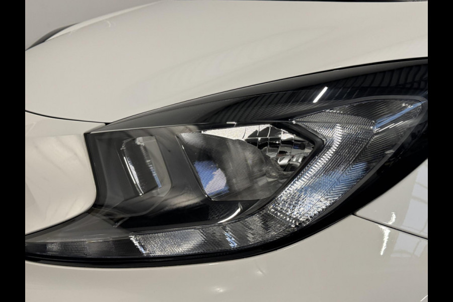 Toyota Aygo X 1.0 VVT-i Automaat Pulse Navigatie Apple Carplay/Android Auto Camera 17" Lichtmetalen Velgen Climate Control Adaptive Cruise Control Two Tone