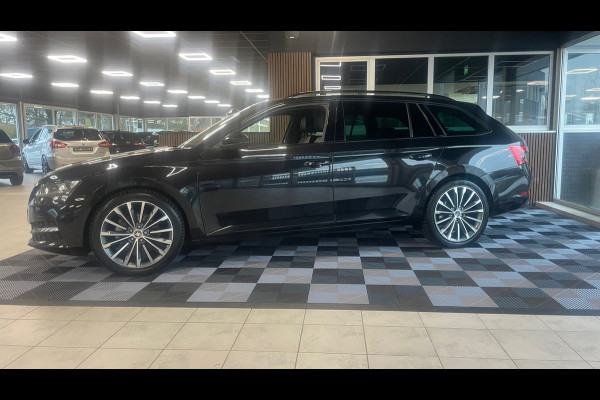 Škoda Superb Combi 1.4 TSI iV PHEV Sportline Business, Laurin Klement, Navigatie, Cruise control, Camera, Trekhaak.
