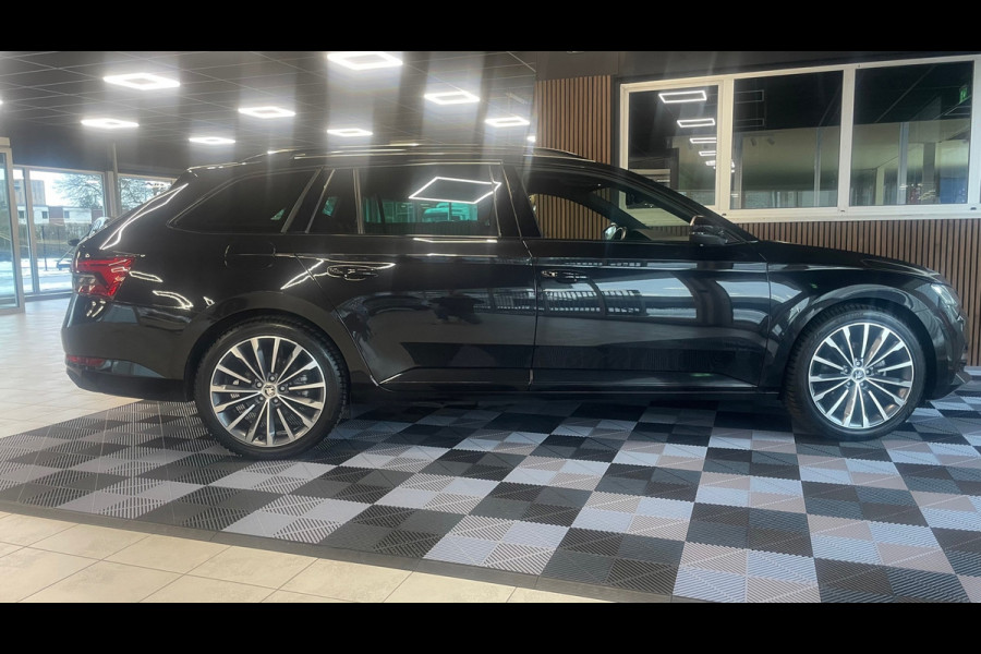 Škoda Superb Combi 1.4 TSI iV PHEV Sportline Business, Laurin Klement, Navigatie, Cruise control, Camera, Trekhaak.