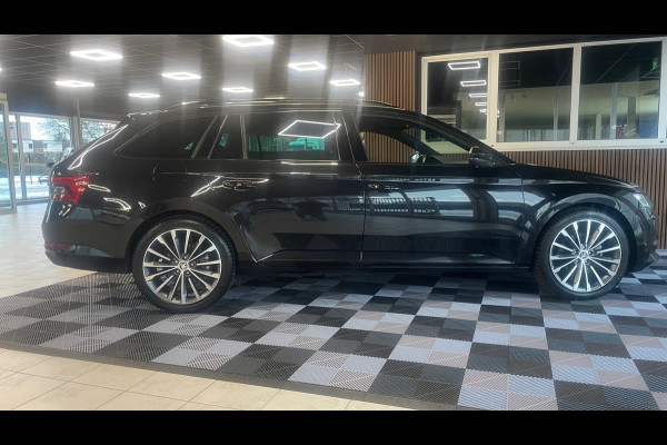 Škoda Superb Combi 1.4 TSI iV PHEV Sportline Business, Laurin Klement, Navigatie, Cruise control, Camera, Trekhaak.