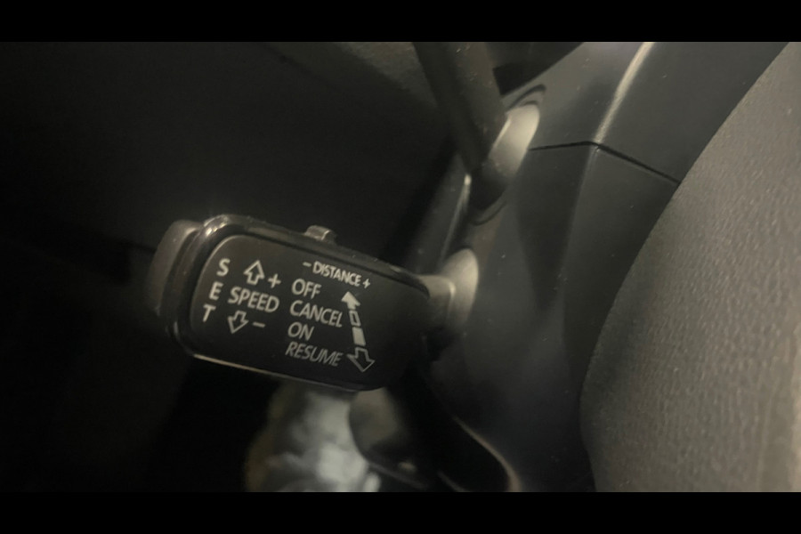 Škoda Superb Combi 1.4 TSI iV PHEV Sportline Business, Laurin Klement, Navigatie, Cruise control, Camera, Trekhaak.