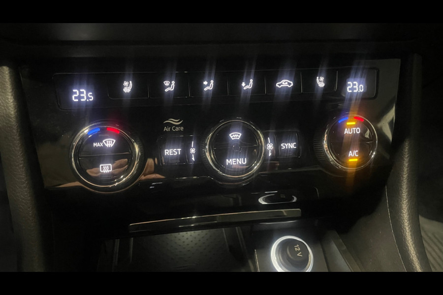 Škoda Superb Combi 1.4 TSI iV PHEV Sportline Business, Laurin Klement, Navigatie, Cruise control, Camera, Trekhaak.