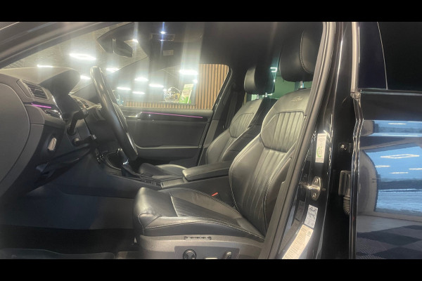 Škoda Superb Combi 1.4 TSI iV PHEV Sportline Business, Laurin Klement, Navigatie, Cruise control, Camera, Trekhaak.
