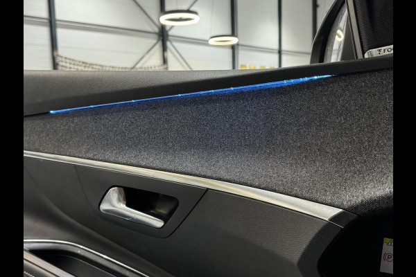 Peugeot 5008 1.6 e-THP GT-Line 7P Garantie Pano Memory Leder Blindspot StoelVW Elek Achterklep Cruise Navi Clima Led Lane Rijklaar