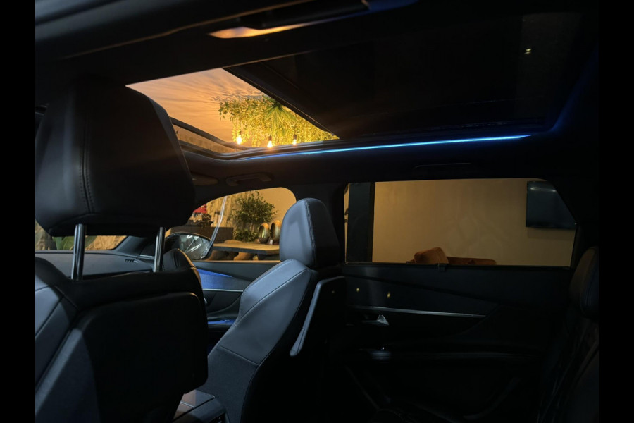 Peugeot 5008 1.6 e-THP GT-Line 7P Garantie Pano Memory Leder Blindspot StoelVW Elek Achterklep Cruise Navi Clima Led Lane Rijklaar