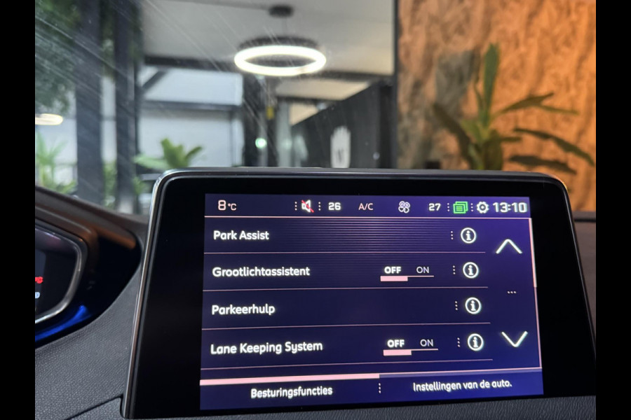 Peugeot 5008 1.6 e-THP GT-Line 7P Garantie Pano Memory Leder Blindspot StoelVW Elek Achterklep Cruise Navi Clima Led Lane Rijklaar