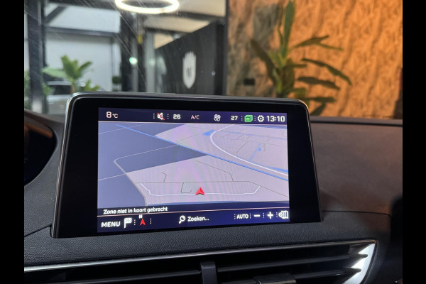 Peugeot 5008 1.6 e-THP GT-Line 7P Garantie Pano Memory Leder Blindspot StoelVW Elek Achterklep Cruise Navi Clima Led Lane Rijklaar