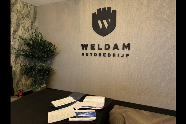 Peugeot 5008 1.6 e-THP GT-Line 7P Garantie Pano Memory Leder Blindspot StoelVW Elek Achterklep Cruise Navi Clima Led Lane Rijklaar