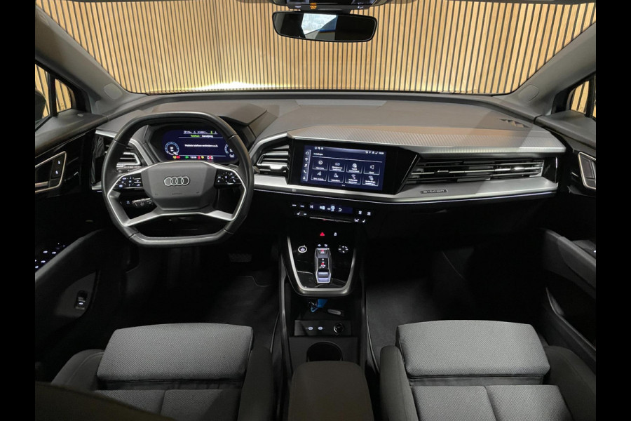 Audi Q4 e-tron 40 Advanced edition 77 kWh|TREKHAAK|ACC|APPLE CARPLAY|CAMERA|STOELVERW|NAVI|INCL BTW|NL-AUTO|1e EIG| NAP|