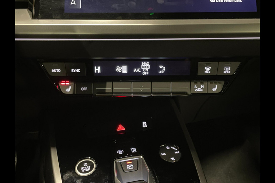 Audi Q4 e-tron 40 Advanced edition 77 kWh|TREKHAAK|ACC|APPLE CARPLAY|CAMERA|STOELVERW|NAVI|INCL BTW|NL-AUTO|1e EIG| NAP|