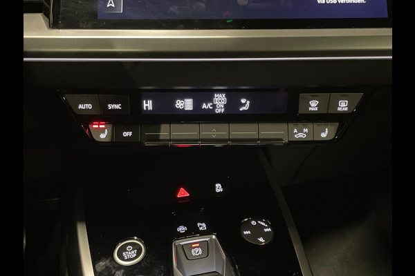 Audi Q4 e-tron 40 Advanced edition 77 kWh|TREKHAAK|ACC|APPLE CARPLAY|CAMERA|STOELVERW|NAVI|INCL BTW|NL-AUTO|1e EIG| NAP|