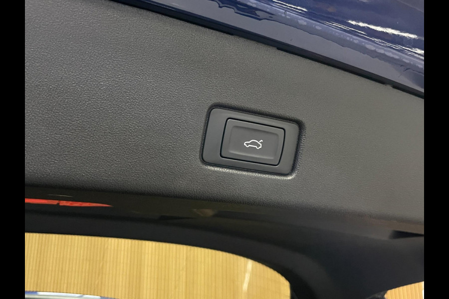 Audi Q4 e-tron 40 Advanced edition 77 kWh|TREKHAAK|ACC|APPLE CARPLAY|CAMERA|STOELVERW|NAVI|INCL BTW|NL-AUTO|1e EIG| NAP|