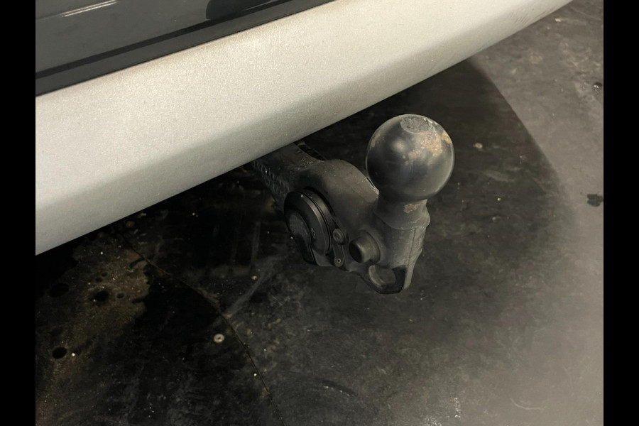 Audi Q4 e-tron 40 Advanced edition 77 kWh|TREKHAAK|ACC|APPLE CARPLAY|CAMERA|STOELVERW|NAVI|INCL BTW|NL-AUTO|1e EIG| NAP|