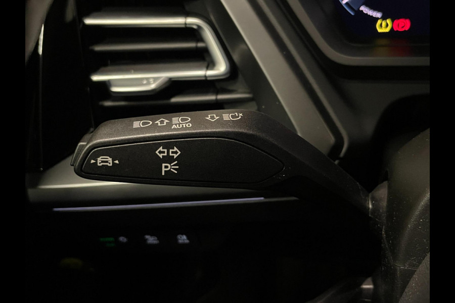 Audi Q4 e-tron 40 Advanced edition 77 kWh|TREKHAAK|ACC|APPLE CARPLAY|CAMERA|STOELVERW|NAVI|INCL BTW|NL-AUTO|1e EIG| NAP|