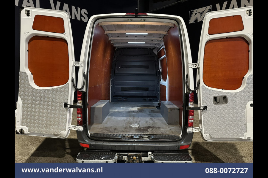 Mercedes-Benz Sprinter 316 CDI 164pk L2H2 Euro6 Airco | 2800kg Trekhaak | Navigatie | Camera | Cruisecontrol Parkeersensoren