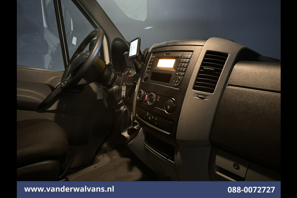 Mercedes-Benz Sprinter 316 CDI 164pk L2H2 Euro6 Airco | 2800kg Trekhaak | Navigatie | Camera | Cruisecontrol Parkeersensoren