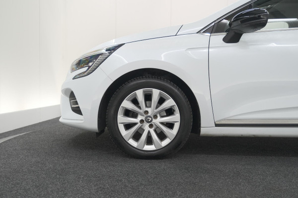 Renault Clio TCe 100 EDC Intens | Trekhaak | 360 Camera | Dodehoekdetectie | Stoelverwarming