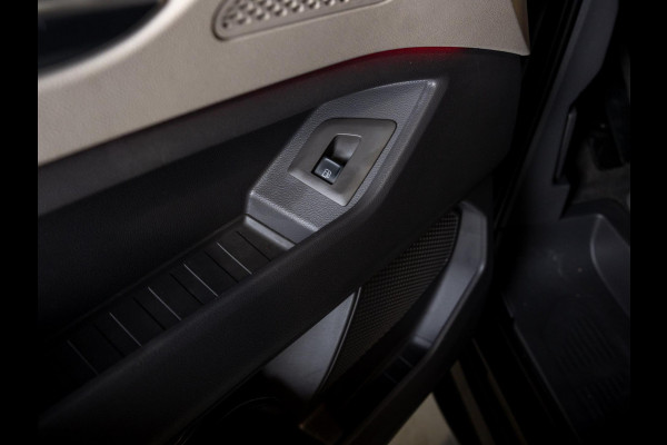 Volkswagen California Ocean eHybrid 4Motion / 245pk / Trekhaak /