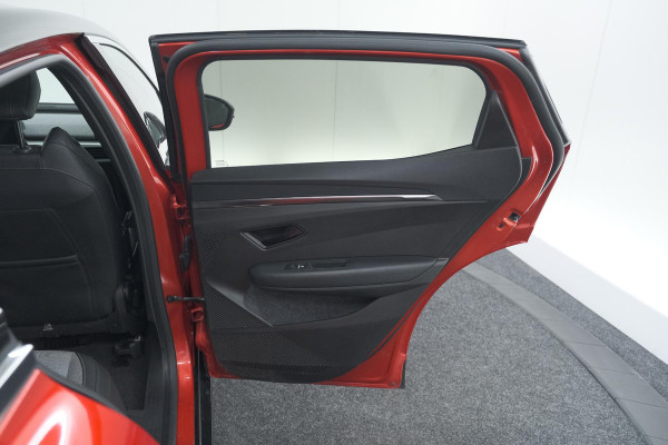 Renault Mégane E-Tech EV60 Optimum Charge Techno | Adaptieve Cruise Control | Winterpakket | Dodehoekdetectie | Harman Kardon