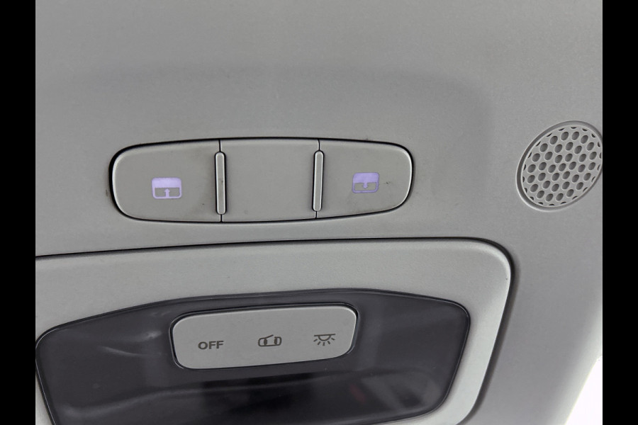 Fiat 500E CABRIO La Prima 87Kw / 42 kWh / Leder / Pdc+Camera / Navigatie / Airco-ecc. / 100% Electrisch,100%Stijlvol / Apk 11-2026