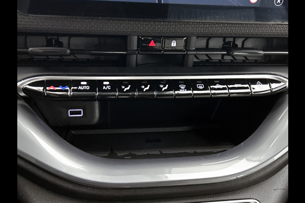 Fiat 500E CABRIO La Prima 87Kw / 42 kWh / Leder / Pdc+Camera / Navigatie / Airco-ecc. / 100% Electrisch,100%Stijlvol / Apk 11-2026