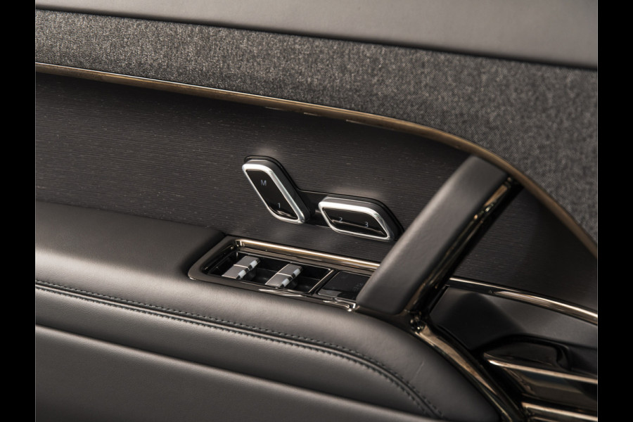 Land Rover Range Rover Sport 3.0 P460e Dynamic SE PANO | 23" | COLD CLIMATE | CONVENIENCE PACK