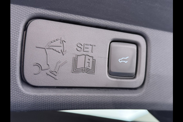 Ford Mustang Mach-E RWD 75kWh Leer (semi-)Autopilot PanoDak Trekhaak 360°Topview-Camera Adaptive-Cruise-Control Apple Carplay B&O®-Hifi 18" E DAB Lane-Assist Keyless-go Autonomous Emergency Braking ESP ASR Verkeersbordherkenning Vermoeidheidsherkenning Dodehoek-Detector 1e Eigenaar Origineel Nederlandse Auto Nieuwprijs €50.424