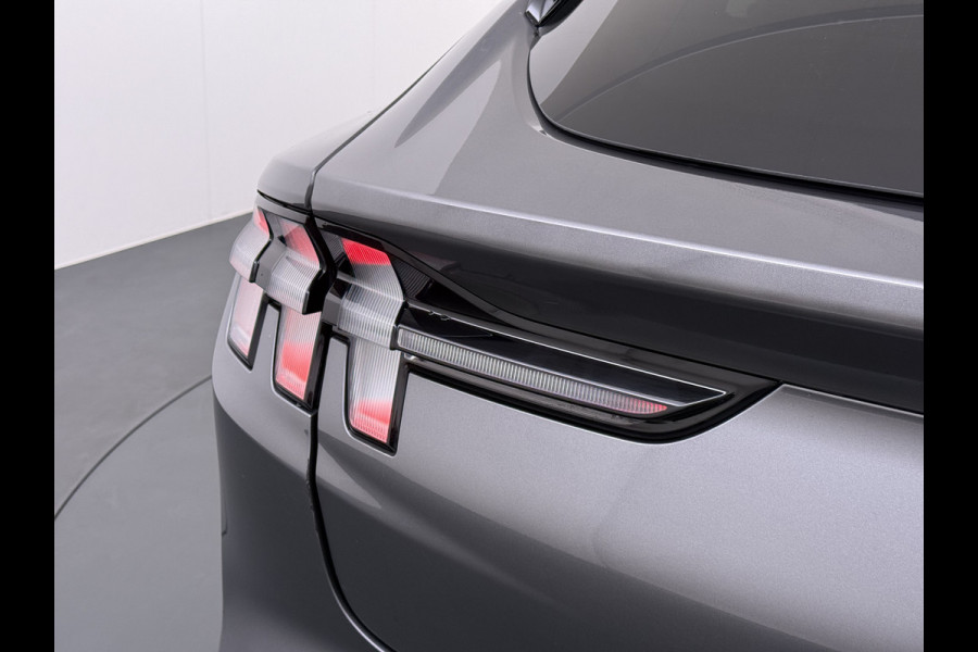 Ford Mustang Mach-E RWD 75kWh Leer (semi-)Autopilot PanoDak Trekhaak 360°Topview-Camera Adaptive-Cruise-Control Apple Carplay B&O®-Hifi 18" E DAB Lane-Assist Keyless-go Autonomous Emergency Braking ESP ASR Verkeersbordherkenning Vermoeidheidsherkenning Dodehoek-Detector 1e Eigenaar Origineel Nederlandse Auto Nieuwprijs €50.424