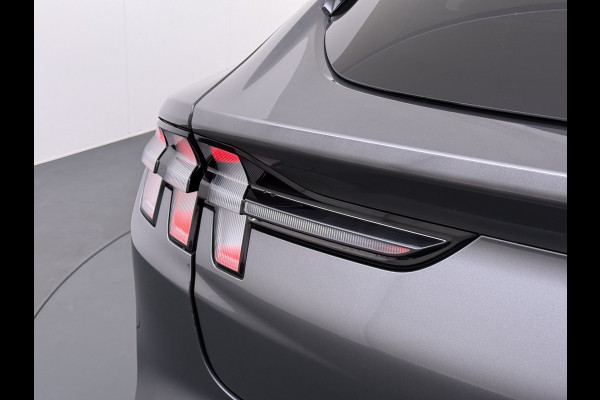 Ford Mustang Mach-E RWD 75kWh Leer (semi-)Autopilot PanoDak Trekhaak 360°Topview-Camera Adaptive-Cruise-Control Apple Carplay B&O®-Hifi 18" E DAB Lane-Assist Keyless-go Autonomous Emergency Braking ESP ASR Verkeersbordherkenning Vermoeidheidsherkenning Dodehoek-Detector 1e Eigenaar Origineel Nederlandse Auto Nieuwprijs €50.424