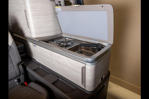 Volkswagen California Ocean eHybrid 4Motion / 245pk / Trekhaak / Elektrisch hefdak /