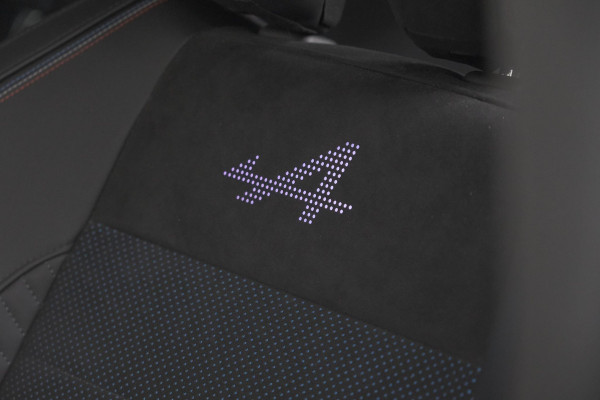 Renault Rafale 1.2 E-Tech 4x4 plug-in hybrid 300 Esprit Alpine | 360 Camera | Elektronische Kofferklep | Pack Winter